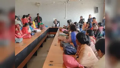 Giridih News :राष्ट्रीय मतदाता दिवस को ले अधिकारियों ने की बैठक