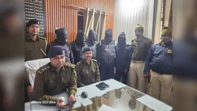 ट्रैक्टर लूटकांड में पांच डकैत गिरफ्तार