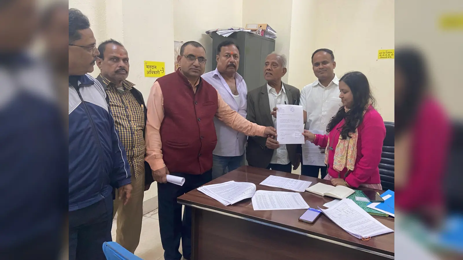 Jamshedpur news. नयी पाइपलाइन बिछाने का काम 15 दिनों में शुरू हो, अन्यथा आंदोलन