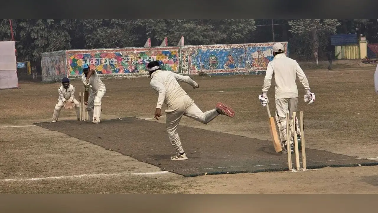 फ्रेंड्स इलेवन क्रिकेट क्लब ने कोसी स्मैशर्स को हराया