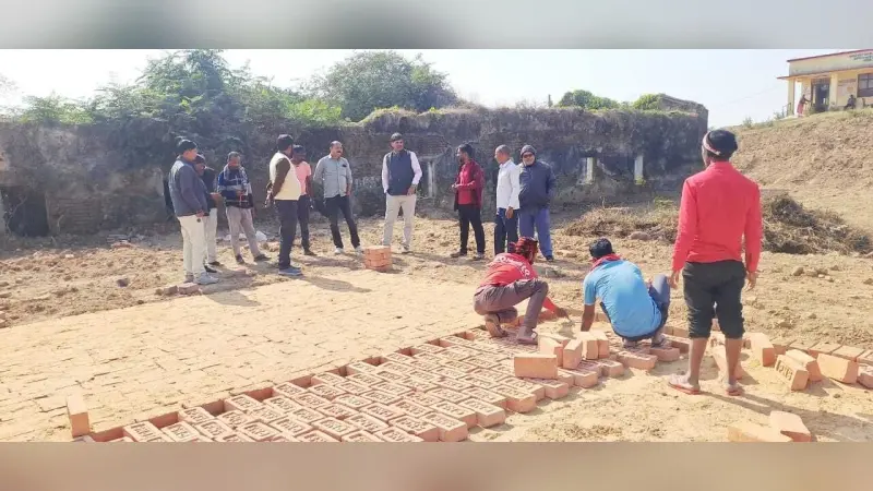 युद्धस्तर पर चल रहा खेल मैदान का निर्माण कार्य, मुख्यमंत्री करेंगे उद्घाटन