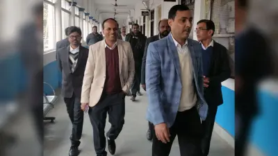जिला जज ने किया कोर्ट परिसर का निरीक्षण