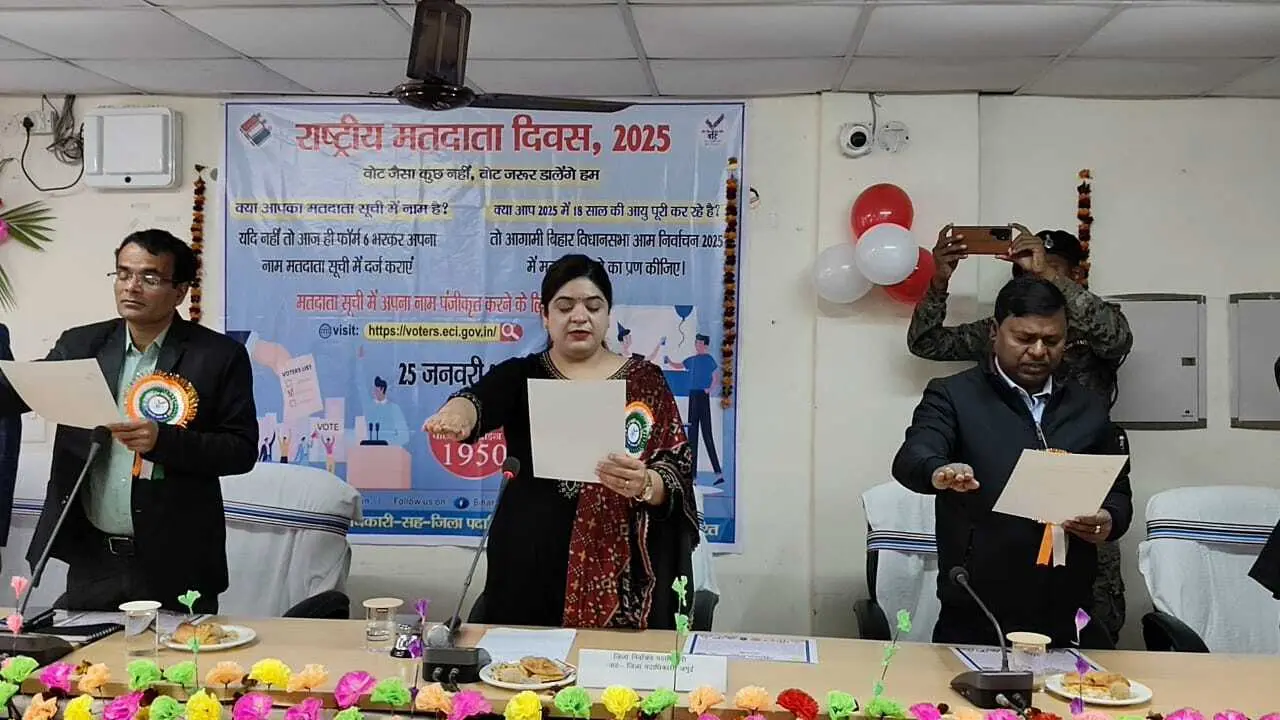 वोट जैसा कुछ नहीं, वोट जरूर डालेंगे हम…