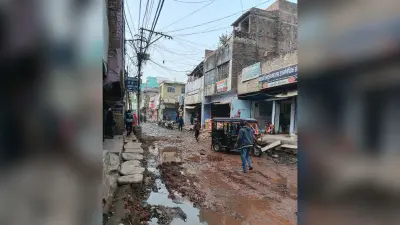 Bhagalpur newsमौनी अमावस्या पर उमड़ेगी भीड़, सड़क बदहाल पर कैसे चलेंगे कांवरियें