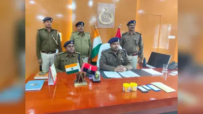 Madhubani News : कोढ़ा गैंग के दो अपराधी ब्राउन शुगर व चोरी की बाइक के साथ धराये