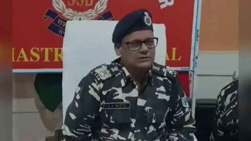 Video: जंगल के अंदर बनाए गए गुफा से भारी मात्रा में हथियार बरामद, नक्सली रच रहे थे बड़ी साजिश