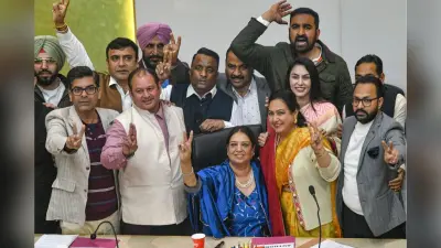 Chandigarh Mayor Elections: पिता कर्नल, पति कांग्रेसी…जानें कौन हैं चंडीगढ़ की नई मेयर हरप्रीत कौर बबला
