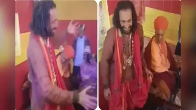 IITian Baba अभय सिंह का डांस वीडियो वायरल, Maha Kumbh शिव भजन पर झूमे