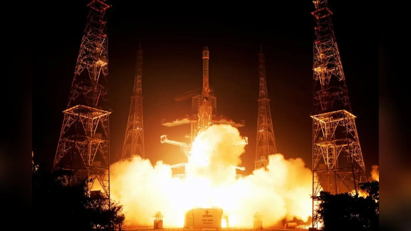 ISRO 100th Mission Launch: इसरो का 100वां मिशन, NavIC सैटेलाइट ने अंतरिक्ष में मचाया तहलका!