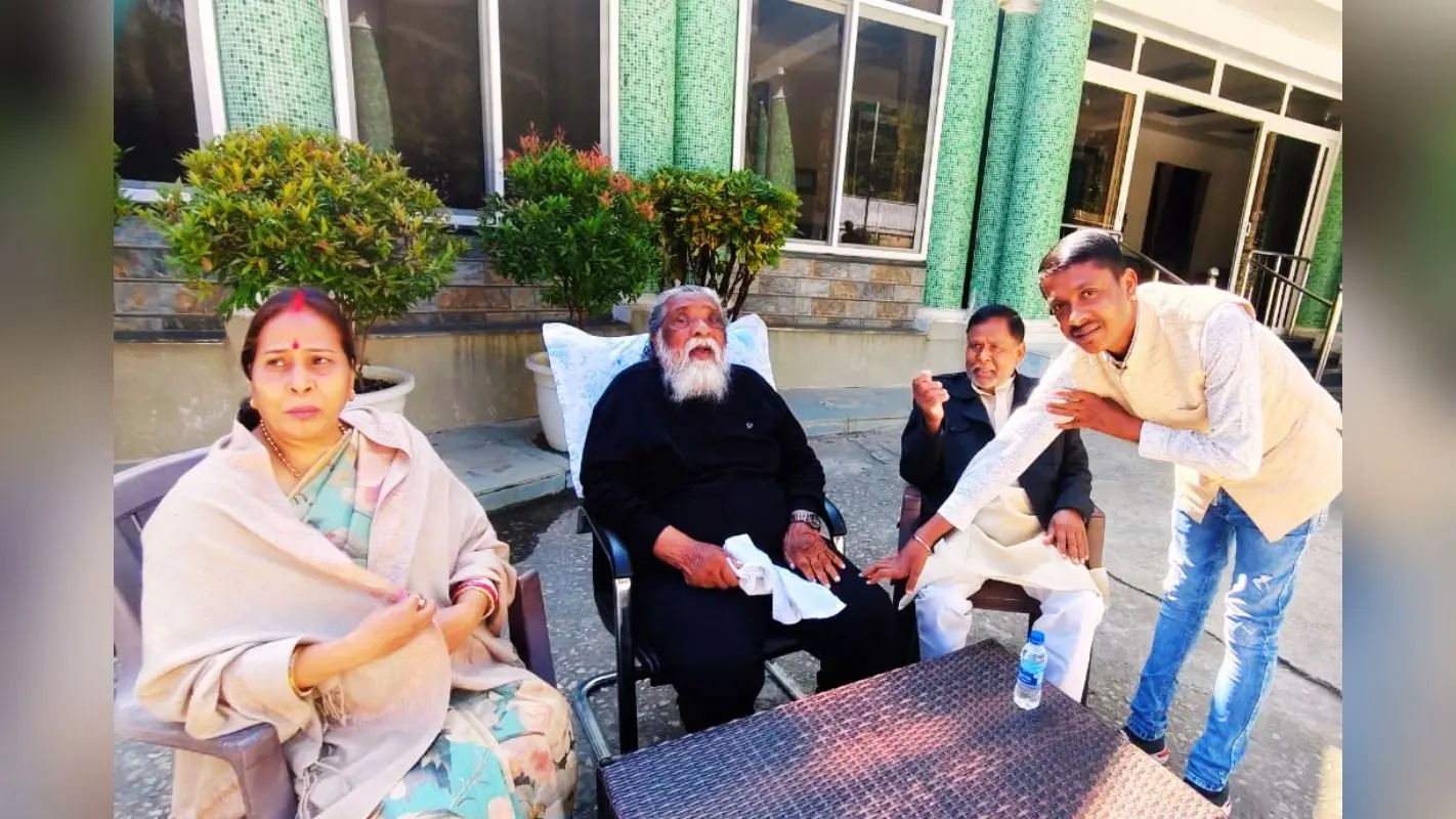 BJP छोड़ पत्नी आभा महतो के साथ JMM में लौट सकते हैं शैलेंद्र महतो, कही ये बात