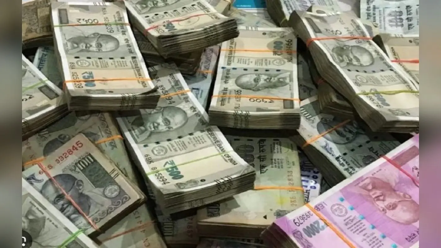 विदेश में ब्लैक मनी खपाने वाले बिहारियों की अब बढ़ेगी मुश्किलें, कारोबारी से लेकर अफसर तक रडार पर!