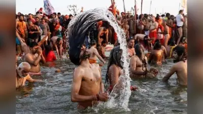 महाकुंभ के पहले स्नान पर्व पर ठंड का कहर, 3000 हजार श्रद्धालु बीमार, एक की मौत