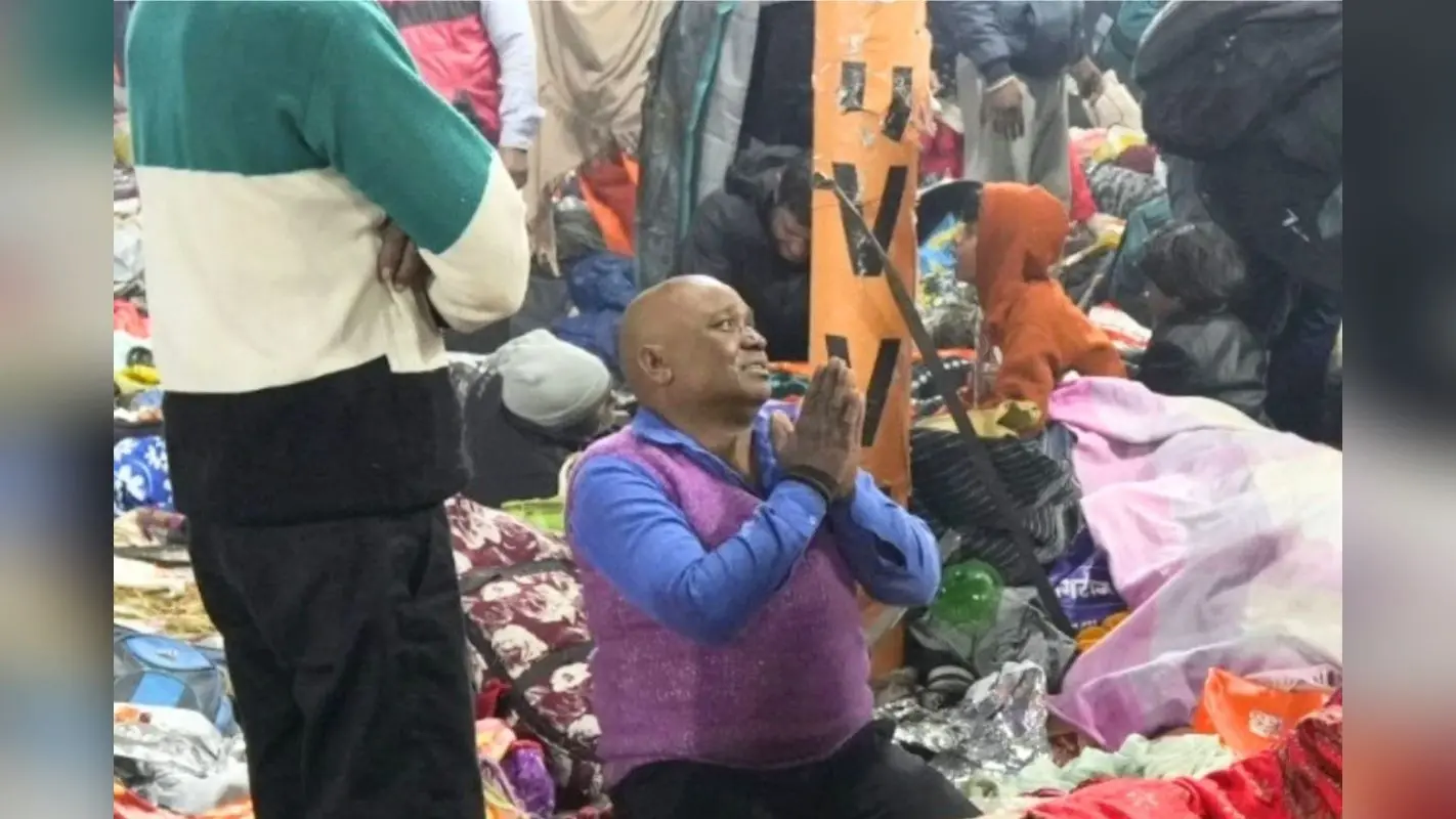 Mahakumbh 2025 Prayagraj Mela Stampede LIVE: महाकुंभ भगदड़ में 30 श्रद्धालुओं की मौत, 60 लोग घायल