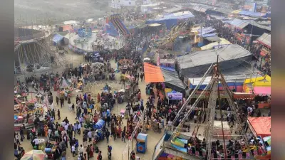 Bihar News: सनातन-जैन और सफा के मंगल मिलन से दमक उठा मंदार महोत्सव, विश्व प्रसिद्ध बौंसी मेले का हुआ आगाज