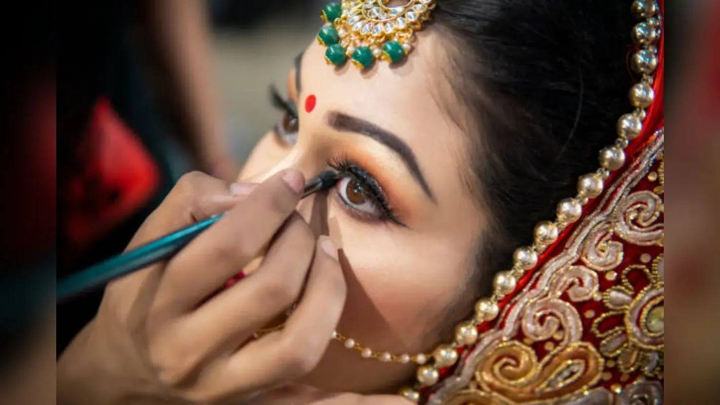 Beauty Tips: शादी के कुछ दिन पहले न करें ये गलतियां, हो सकता है त्वचा को नुकसान