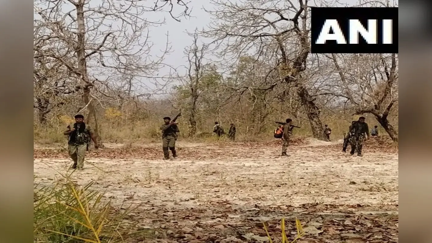 Naxal Encounter: तीन दिन में लिया बीजापुर का बदला, सुकमा में 3 नक्सली ढेर, सुरक्षाबलों का अभियान जारी