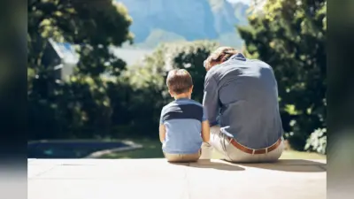 Parenting Tips: बच्चों को बनाना चाहते हैं ईमानदार? खुद कभी न करें ये गलतियां