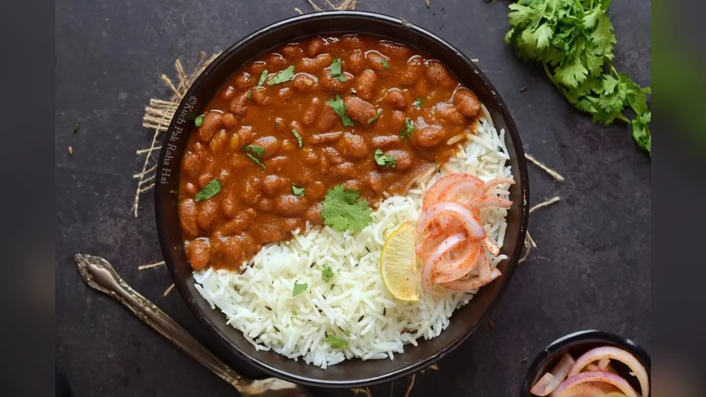 Secret Tips to Cook Rajma Easily: राजमा पकाते समय डालें ये सीक्रेट चीज, 5-10 मिनट में मुंह में घुलने लायक बन जाएगा!