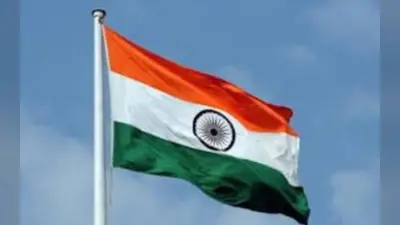 Republic Day Best Shayari : 26 जनवरी पर खास लोगों को भेज सकते है ये प्यारी-प्यारी शायरीयां