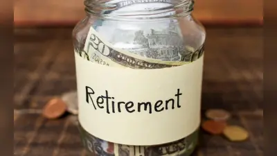 Retirement Plan: उम्र 40 साल, 60 साल में रिटायरमेंट तो 3 करोड़ पाने के लिए हर महीने कितना करना पड़ेगा निवेश?