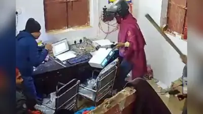 रोहतास में बालू घाट पर 5 लाख की लूट, CCTV में कैद हुई अपराधियों की तस्वीर, पुलिस ने शुरू की छापेमारी