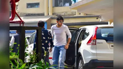 Saif Ali Khan Attack: ‘मुंबई में अब कोई सुरक्षित नहीं’, विपक्ष ने महाराष्ट्र सरकार पर लगाया गंभीर आरोप