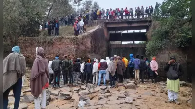 बिहार में बड़ा सड़क हादसा, असंतुलित होकर नहर में गिरी बाइक, तीन भाइयों की मौत