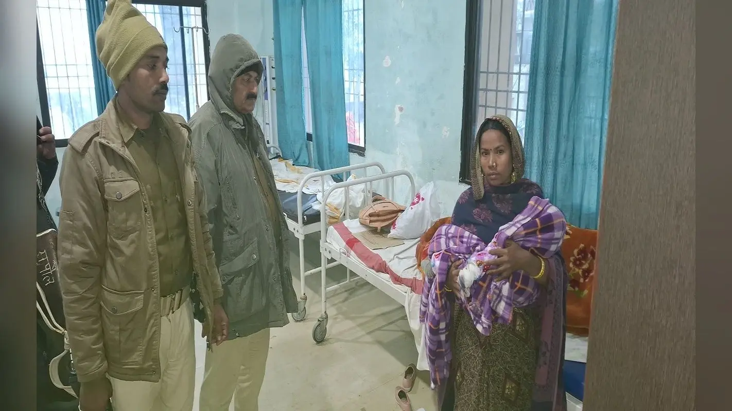 बिहार के सुपौल में 6 महीने की बेटी ने मां की मौत को टाला, अपराधियों का निशाना चूका तो मासूम को जा लगी गोली