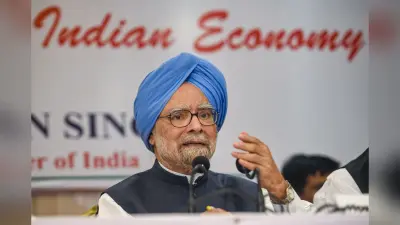 वीर सावरकर या मनमोहन सिंह… डीयू के प्रस्तावित नये कॉलेज का क्या होगा नाम! NSUI ने की यह मांग