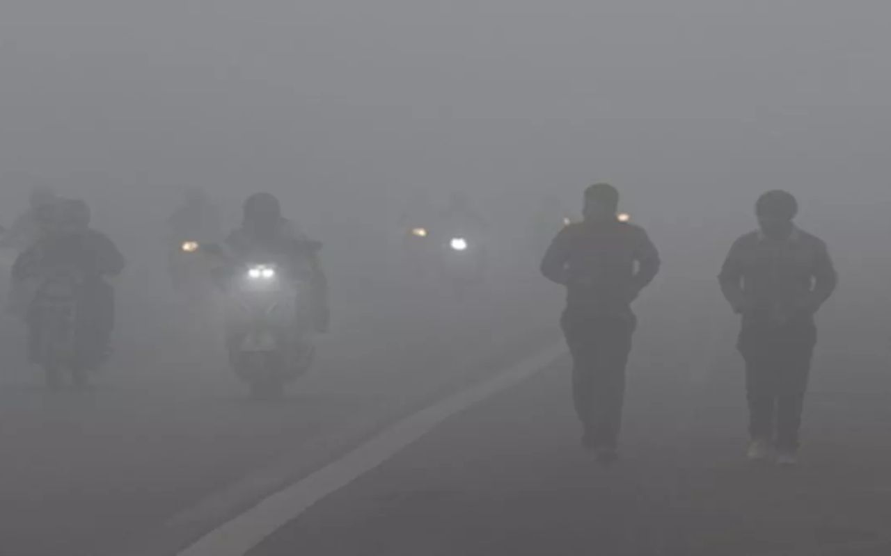 Bihar Weather: बिहार में बढ़ेगी ठंड, अगले 24 घंटे रहें सतर्क, वेस्टर्न डिस्टर्बेंस का दिखेगा प्रभाव
