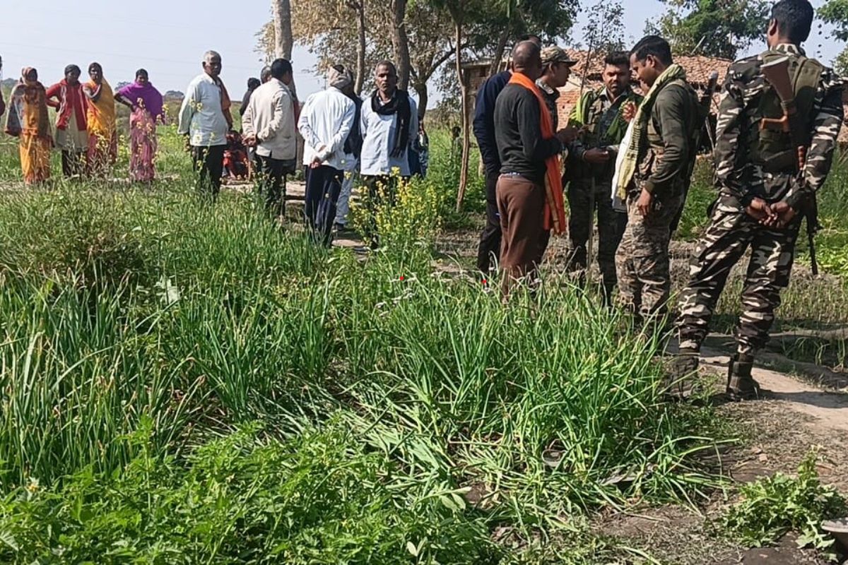 Jharkhand Crime News: पलामू में युवती की गला दबाकर हत्या, खेत से बरामद हुआ शव, पुलिस ने दो को हिरासत में लिया