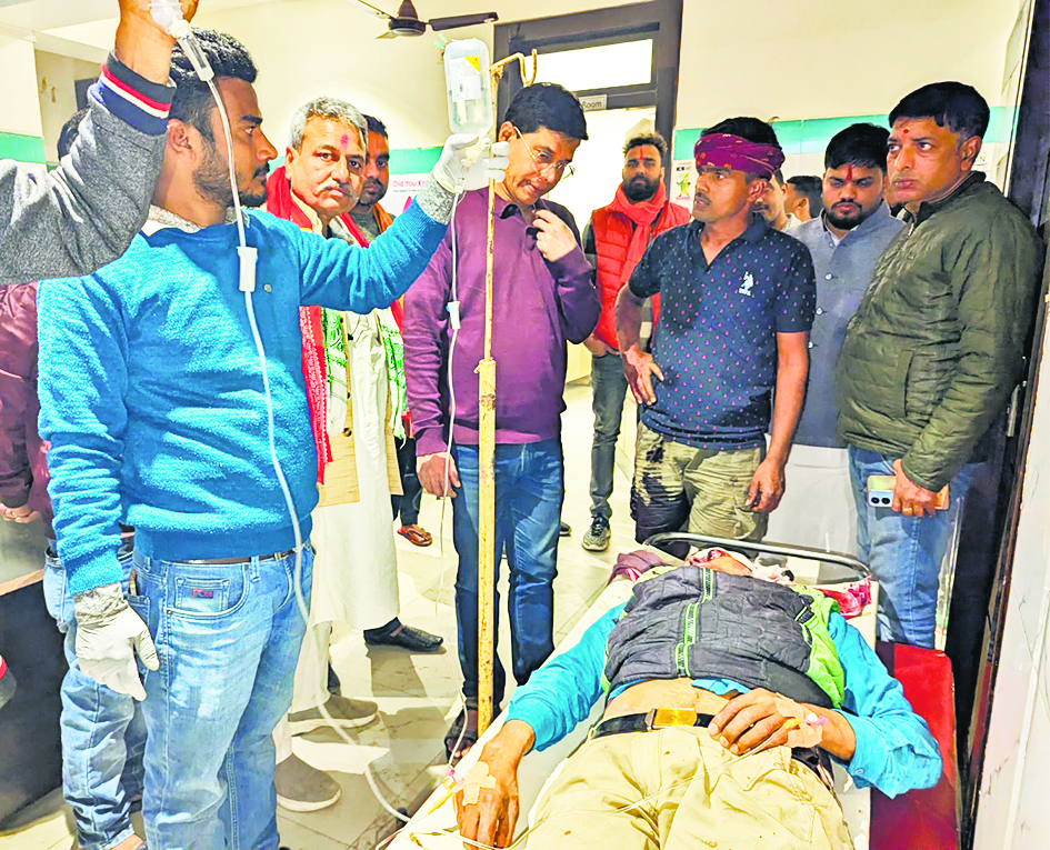 सीएसपी संचालक की हत्या कर चार लाख रुपये लूटे, बहोरनपुर थानाध्यक्ष निलंबित