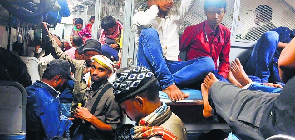 Begusarai News : बरौनी-ग्वालियर, गरीब नवाज व बाघ एक्स. कैंसिल, राजधानी 11 घंटे लेट