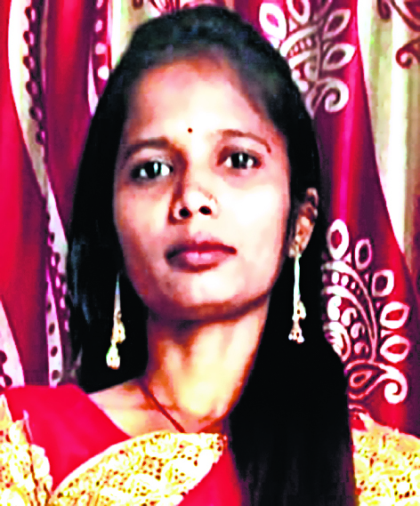 Gaya News : मानपुर में महिला की संदिग्ध मौत, पति पर हत्या कर शव जलाने का आरोप