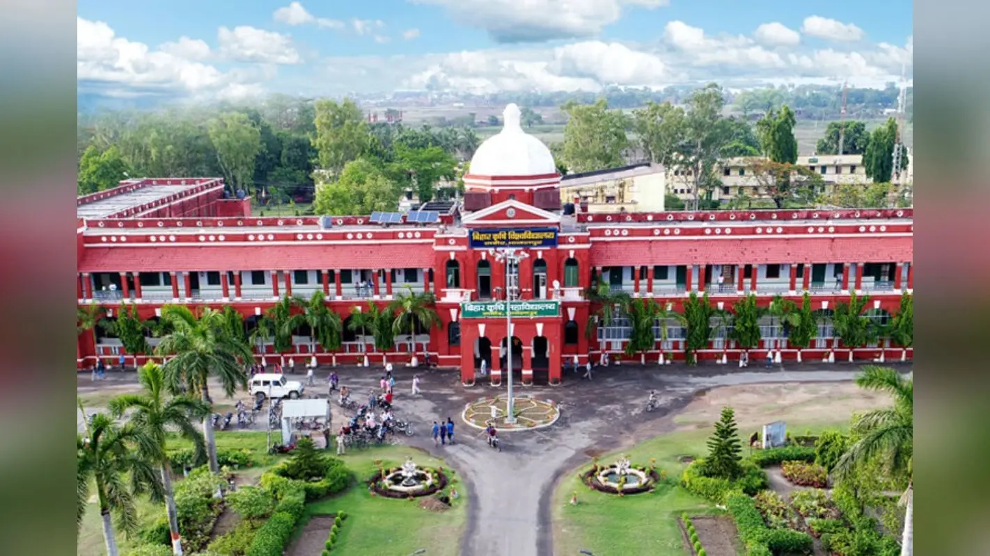 मखाना की खेती से खुलेगा रोजगार का नया द्वार, कृषि विश्वविद्यालय निभाएगा अहम योगदान