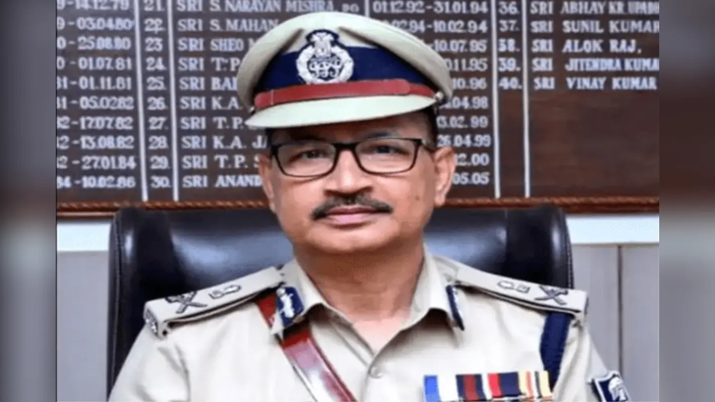 Bihar News: बिहार पुलिस ने शराब, गांजा समेत कई मादक पदार्थ के तस्करों के खिलाफ कसी कमर, डीजीपी ने दिया ये निर्देश