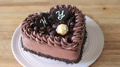 Chocolate Day Recipe : घर बैठें कीजिए पार्टनर को इंप्रेस, बनाइए ये हार्ट शेप ड्राई फ्रूट चॉकलेट