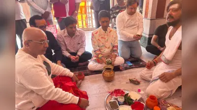 डॉ कुमार विश्वास ने बाबा बैद्यनाथ के दरबार में लगायी हाजिरी, दिल्ली विधानसभा चुनाव में ‘आप’ की हार पर क्या बोले?