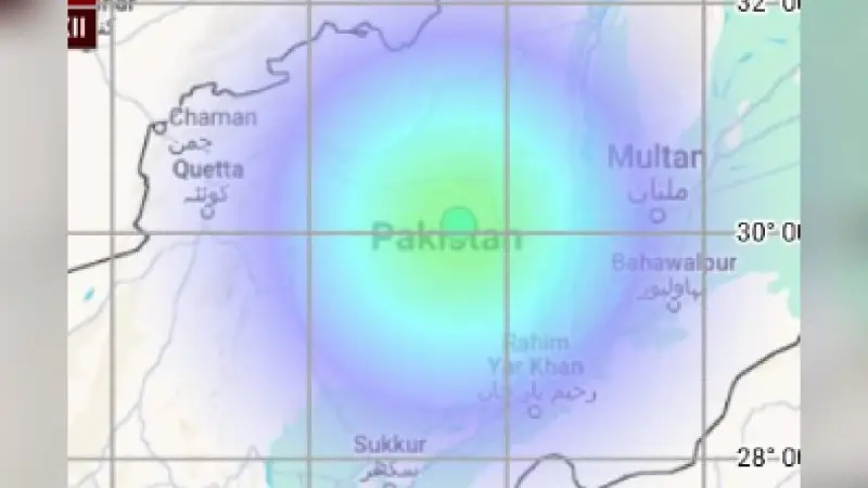 Earthquake : नेपाल के बाद डोली पाकिस्तान की धरती, घर से बाहर भागे लोग