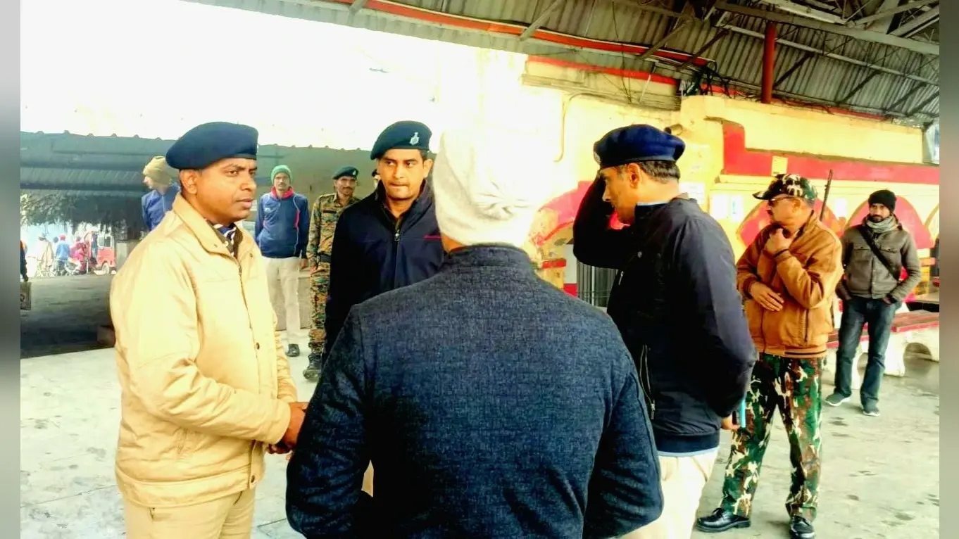पिस्टल के बल पर हुंडी कारोबारी से 1.15 लाख की लूट