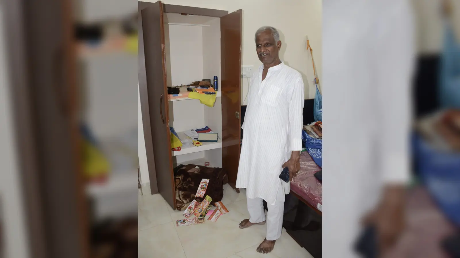 Dhanbad News : नावाडीह में बंद घर से पांच लाख के गहने व नकदी चोरी