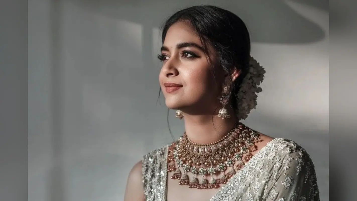 7 Latest Bun Hairstyle for Saree Look: 7 लेटेस्ट बन हेयरस्टाइल जो आपके साड़ी लुक को देंगे परफेक्ट टच