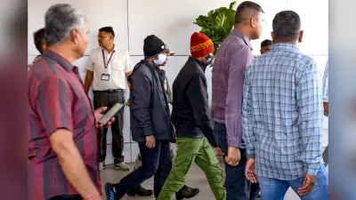 Illegal Immigrants: ‘डंकी रूट’ की भयावह दास्तां, लुट गए जमीन-पैसे, हथकड़ी और जंजीर हुई नसीब
