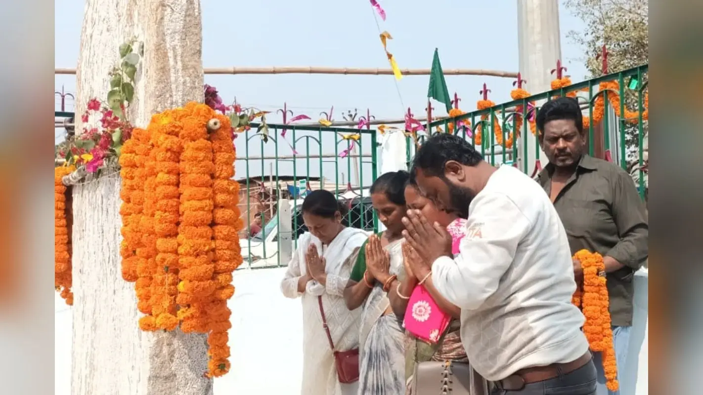 जल, जंगल, जमीन की रक्षा के लिए प्रतिबद्ध है झारखंड सरकार, तपकारा में श्रद्धांजलि सभा में बोले सुदीप गुड़िया