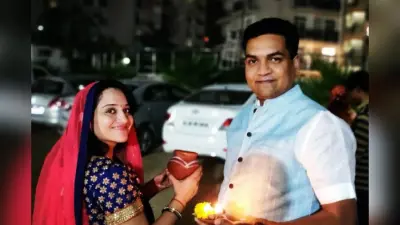 Kapil Mishra : पत्नी के लिए करवाचौथ का व्रत रखते हैं कपिल मिश्रा, पानी भी नहीं पीते