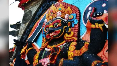Masik Kalashtami 2025 Mantra: मासिक कालाष्टमी पर करें इन मंत्रों का जप, दूर हो जाएंगे सारे कष्ट