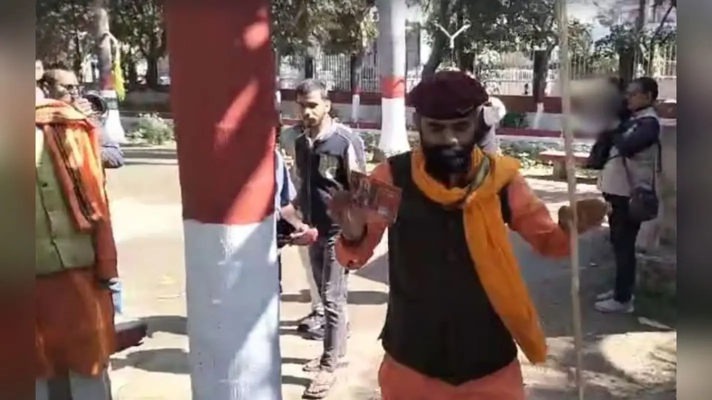 ‘वैलेंटाइन डे कैंसर से भी खतरनाक बीमारी… ’, पटना में हिंदू शिवभवानी सेना के अध्यक्ष ने बताया आज युवाओं को क्या करना चाहिए