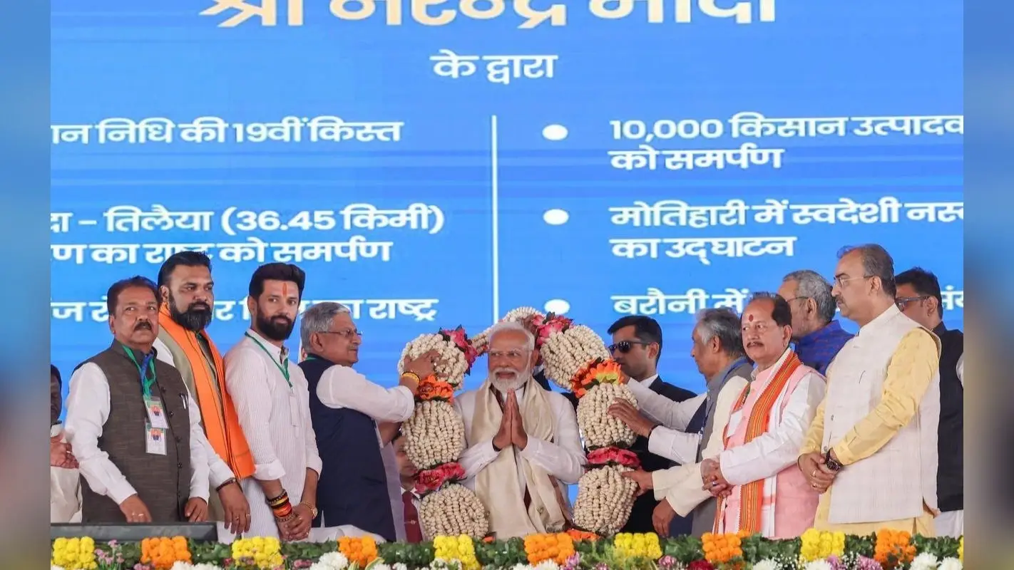Chirag Paswan: विपक्ष बताए पीएम ने क्या झूठ बोला, मोदी के हनुमान का महागठबंधन के नेताओं पर पलटवार
