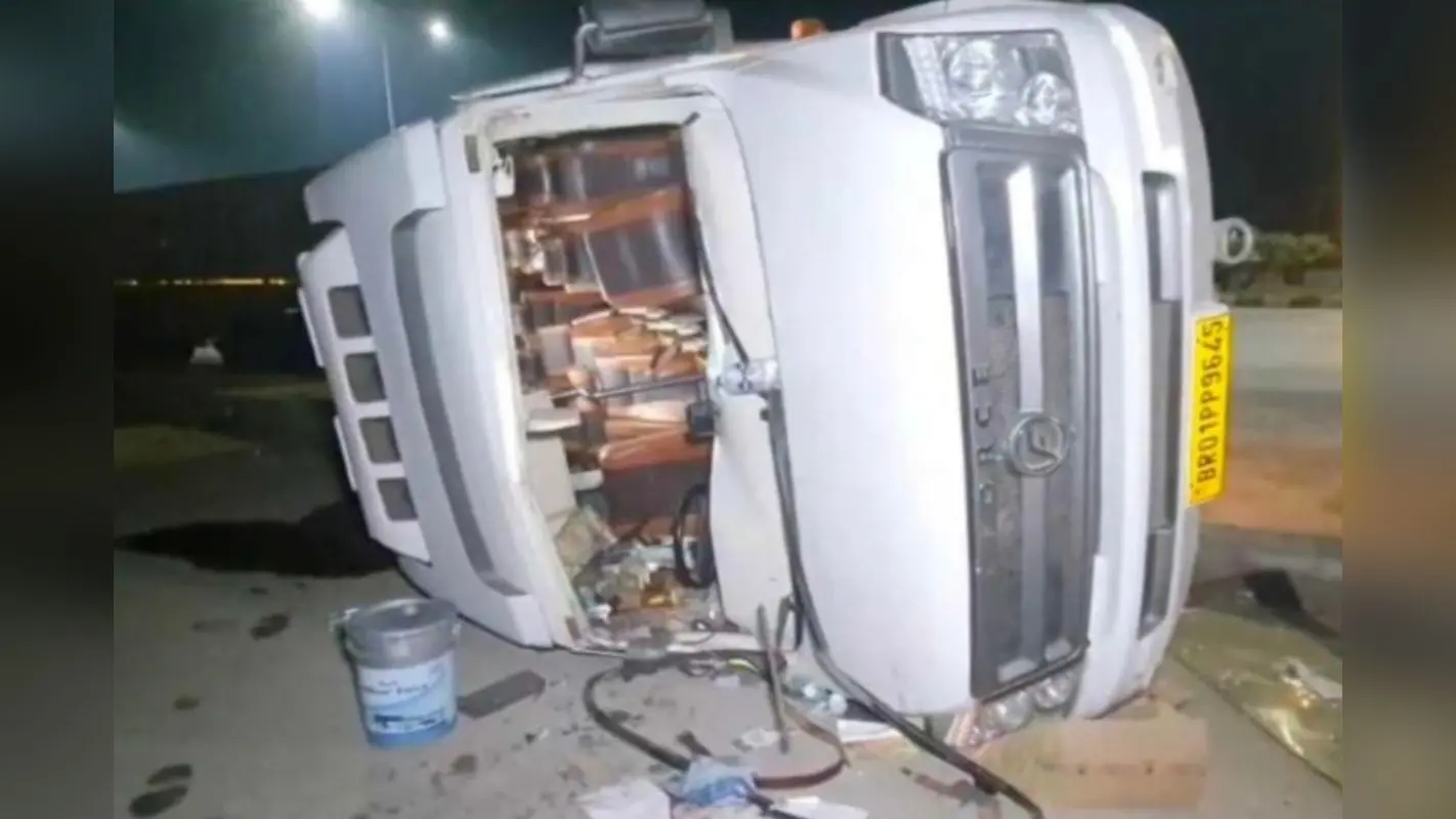 Road Accident In UP: महाकुंभ में स्नान करने जा रहीं झारखंड-बिहार की दो महिला श्रद्धालुओं की मौत, एक घायल