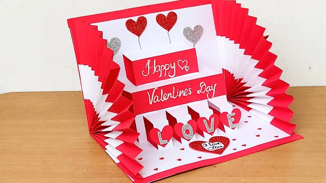 Valentines Week 2025 : प्रेमियों के ये 7 दिन, जिसका हर एक दिन है खास, जानें